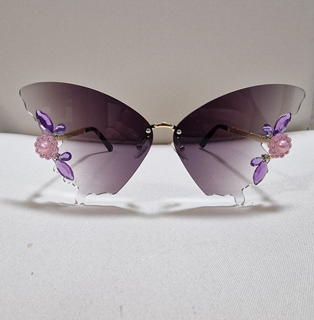 Gafas con forma de mariposa nuevas