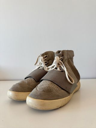 Yeezy 750 