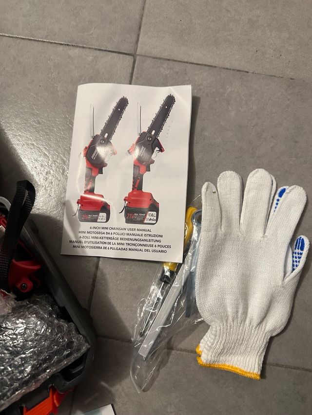 Mini chainsaw Jvision