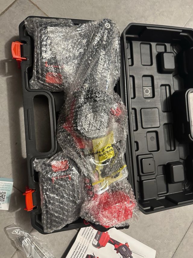 Mini chainsaw Jvision