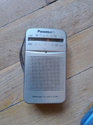 Radio bolsillo fm panasonic daewo