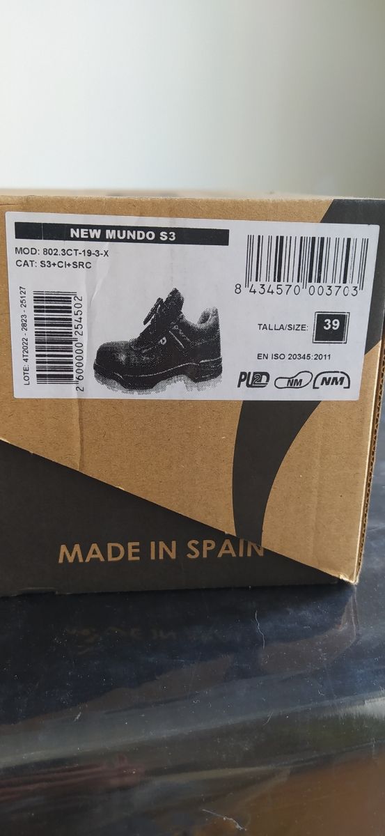 ZAPATOS DE SEGURIDAD T. 39 , DE PIEL