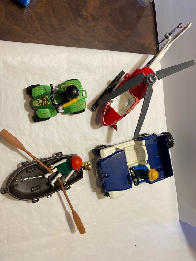 Playmobil algo deteriorado. Helicóptero regalado