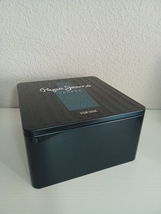 Caja Pepe Jeans London