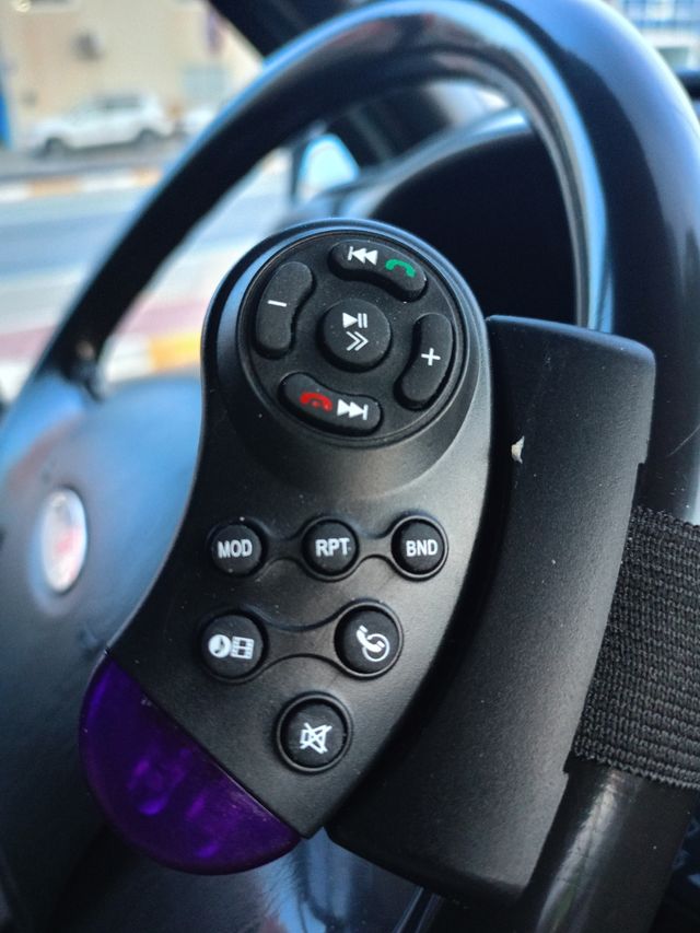 Radio reproductor multimedia 