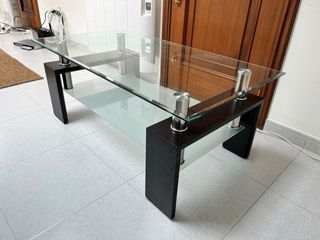Mesa baja de cristal