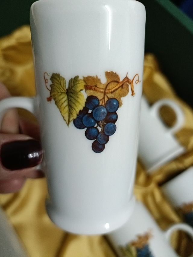 Juego de licor de cerámica