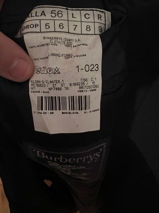 Traje Burberry