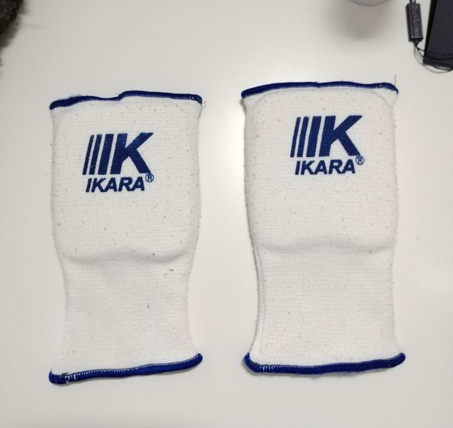 Guantes Taekwondo Ikara