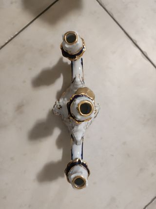 Candelabro in porcellana rumena