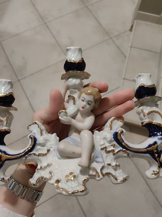 Candelabro in porcellana rumena