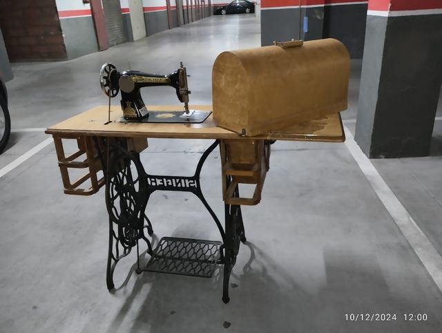 Màquina de coser Singer 1953