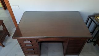 Librería y mesa despacho