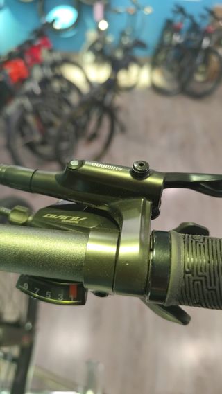 Bicicleta eléctrica BH ATOM 29