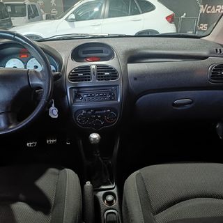 Peugeot 206 1.4 Hdi 70Cv. Con sólo 89.000 kms.