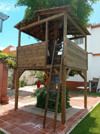 Cabañas, casas del árbol, casetas de madera...