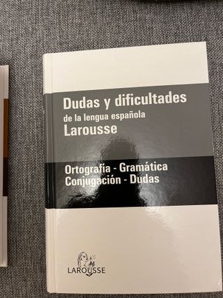 Manual y diccionario de uso del español