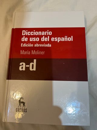Manual y diccionario de uso del español