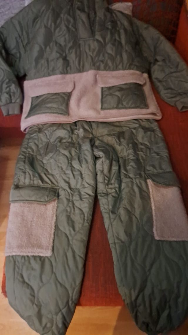 Chándal con borrego