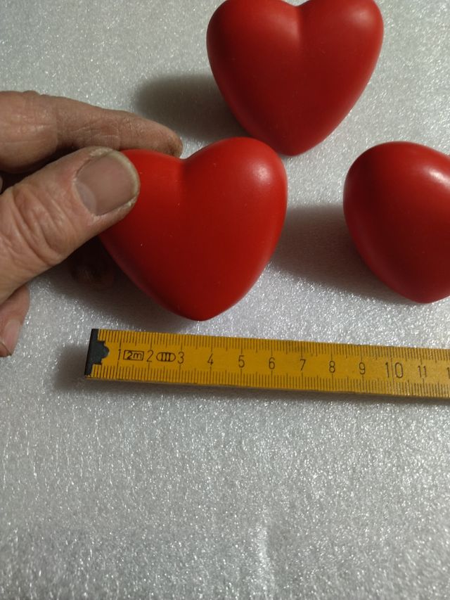 3 cuori in plastica luminosi S. Valentin