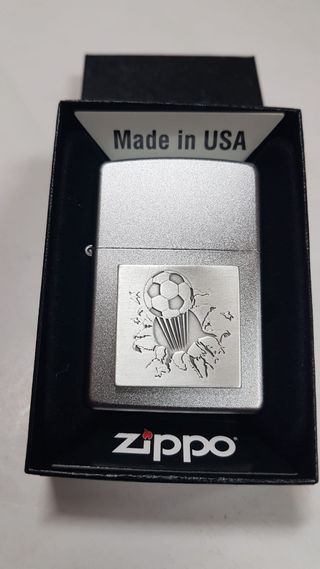 ZIPPO BALÓN DE FÚTBOL 