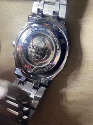 Reloj Skyline