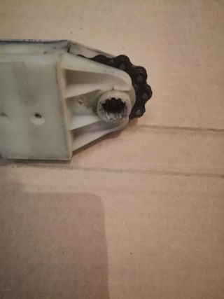 Guia de puerta de garaje elevadiza..