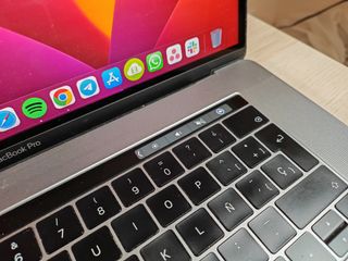 MacBook Pro 2017 (15") i7 a 2,9 GHz y 16 GB de RAM