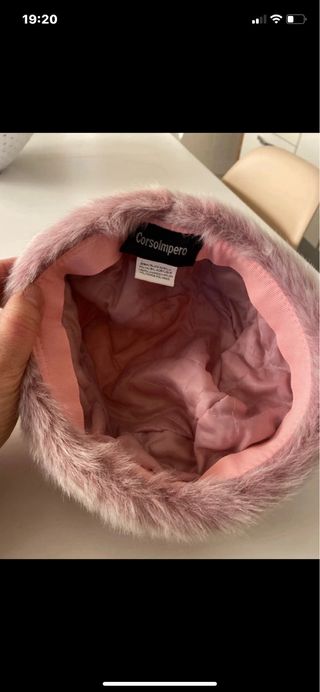 Cappello molto caldo come nuovo