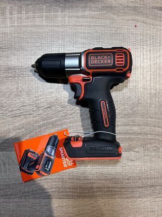 BLACKDECKER ASD18KB Taladro atornillador AVERIADO