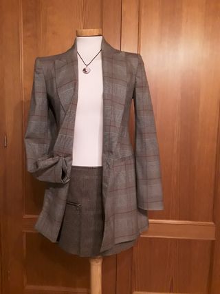 Blazer largo mujer TXS-34 marca Zara