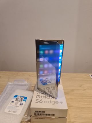 Samsung galaxy S6 edge plus.