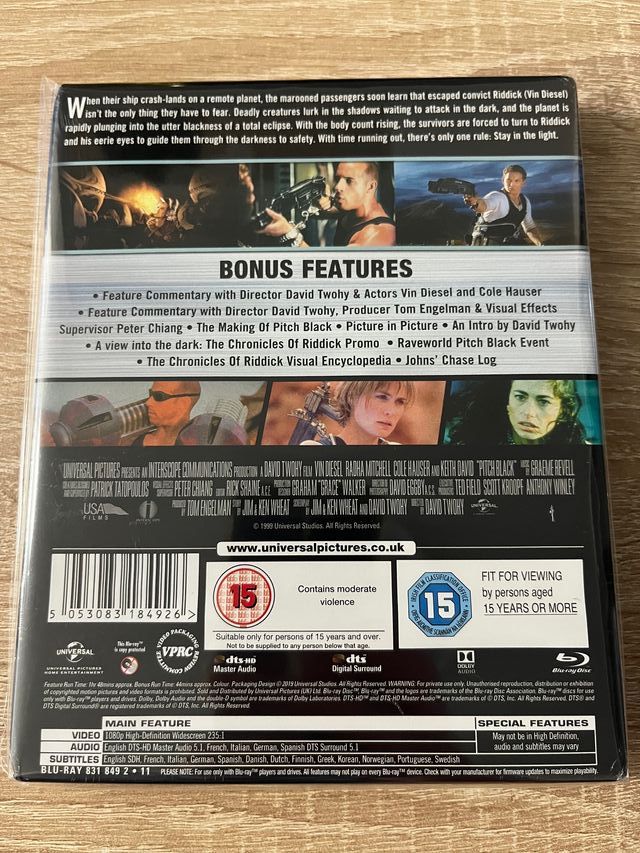 STEELBOOK BLURAY PITCH BLACK VIN DIESEL PRECINTADA
