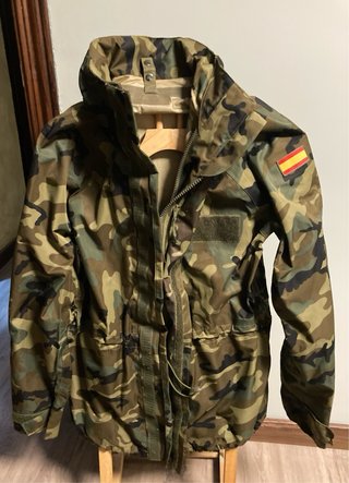 Traje interperie