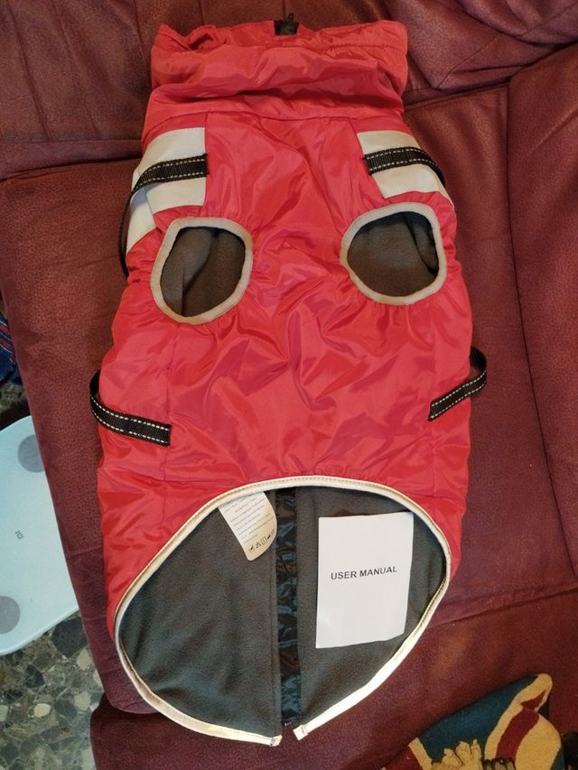 Oslueidy Abrigo Impermeable para perros