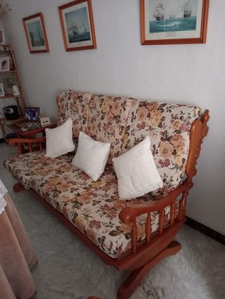 Sofá y dos butacas
