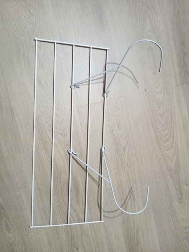 Colgador para radiadot