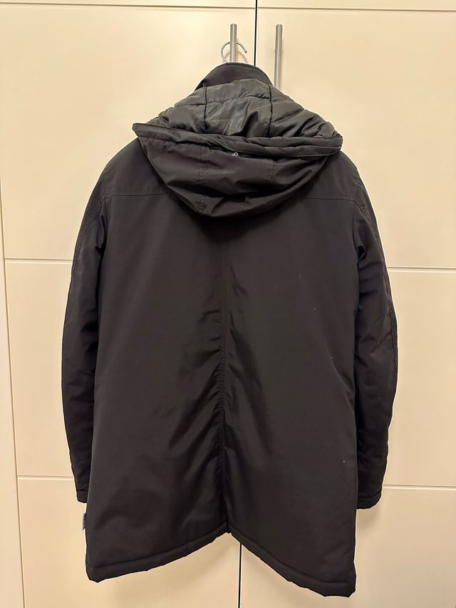 ABRIGO NAPAPIJRI NEGRO