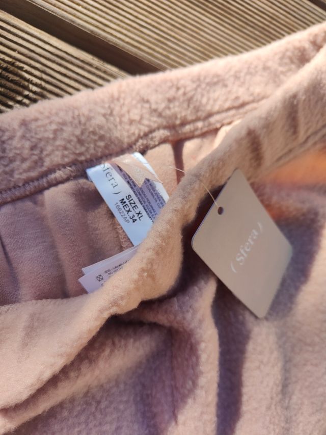 Pantalón chándal NUEVO t. XL