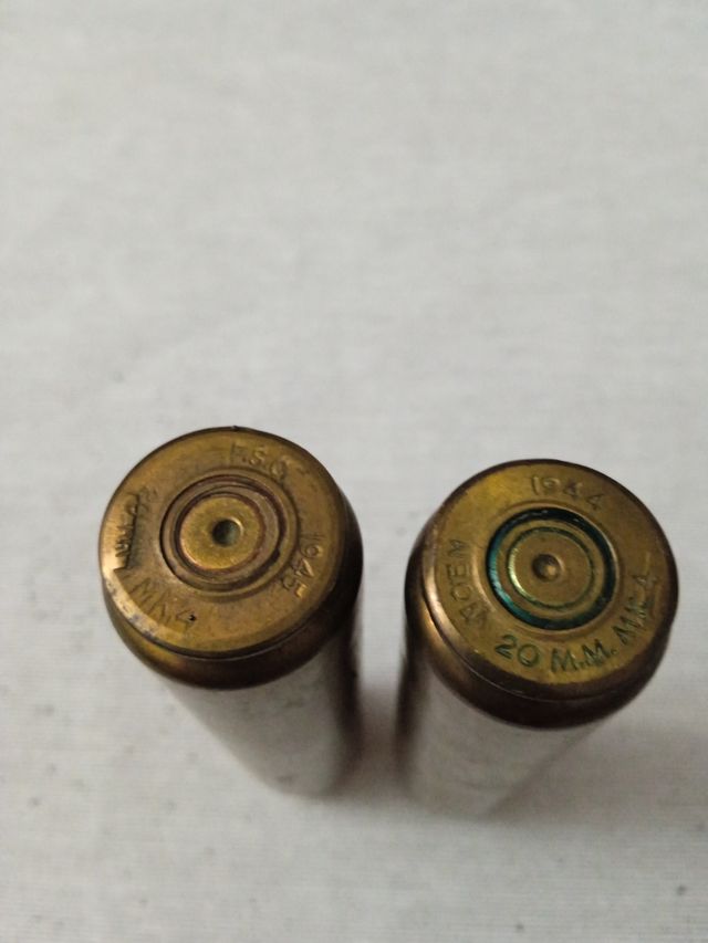 Lote insignias boinas y pins