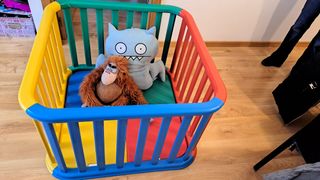 Mecedora,parque infantil y cuna