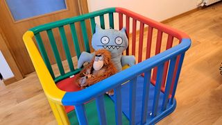 Mecedora,parque infantil y cuna