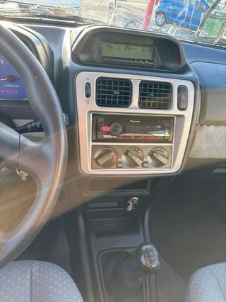 mitsubishi montero io 4x4