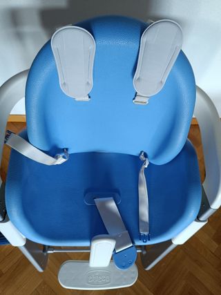 Trona Chicco I sit.
