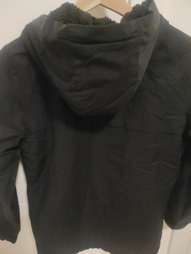 Abrigo quicksilver. Talla 12 años