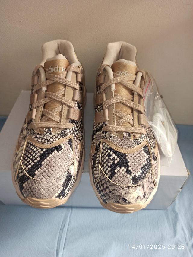 Zapatillas Adidas LXCON 94 talla 42/8'5USA