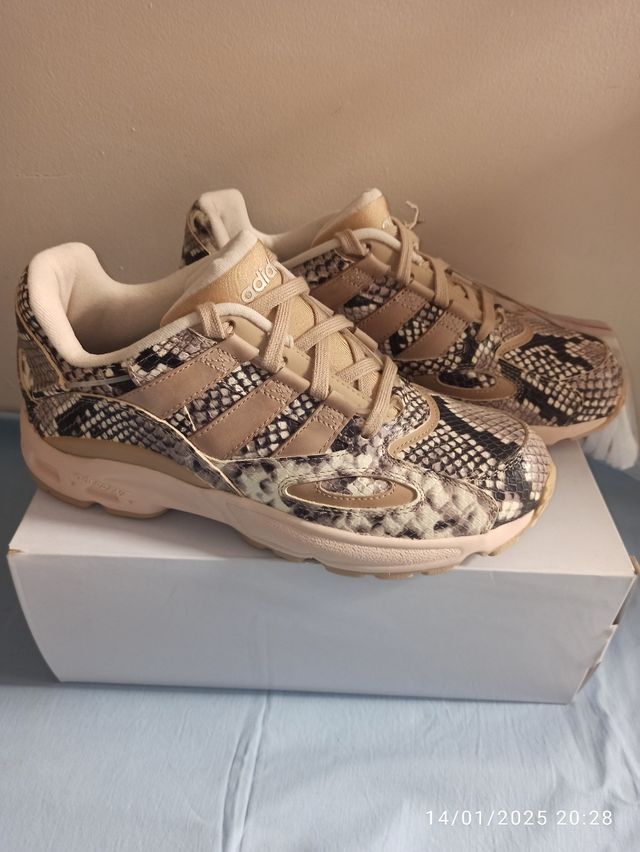 Zapatillas Adidas LXCON 94 talla 42/8'5USA