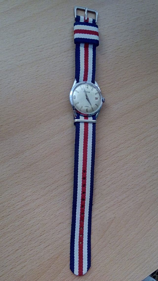 Reloj antiguo suizo automático