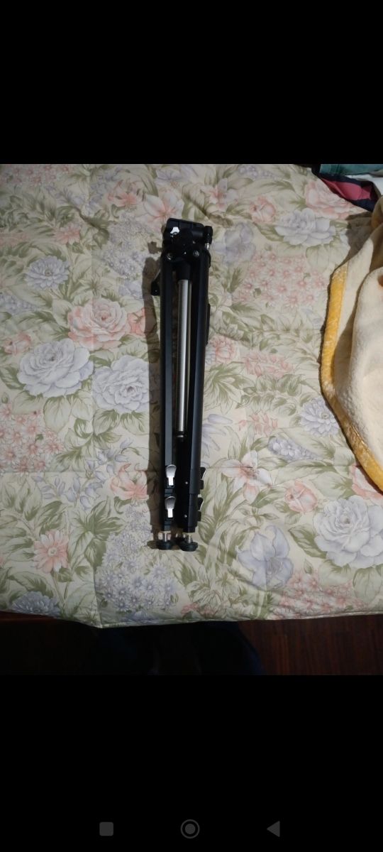 Trepiedi per fotografia