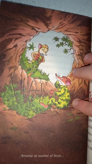 Cuatro Ratones En La Selva Negra/ Four Mice in the Deep Jungle (Geronimo Stilton) (Spanish Edition)